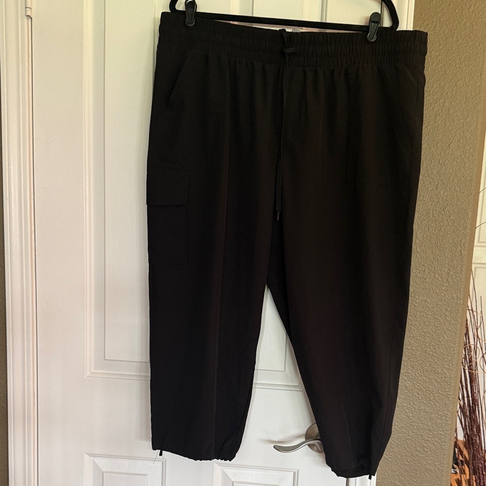 RBX Black Cargo Capri Pants